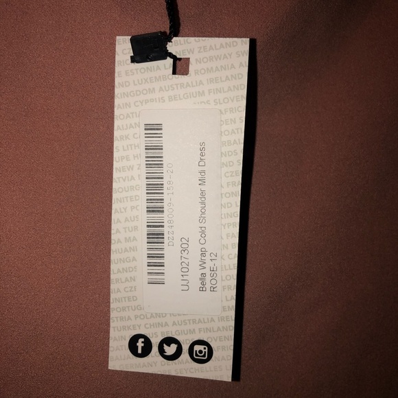 Pink wrap dress - Picture 3 of 3